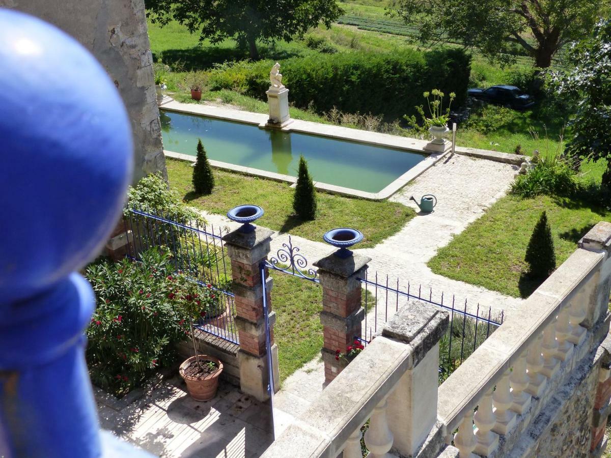 Du Chateau 